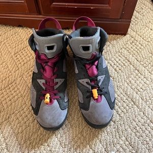 Jordan Retro 6 “Bordeaux”